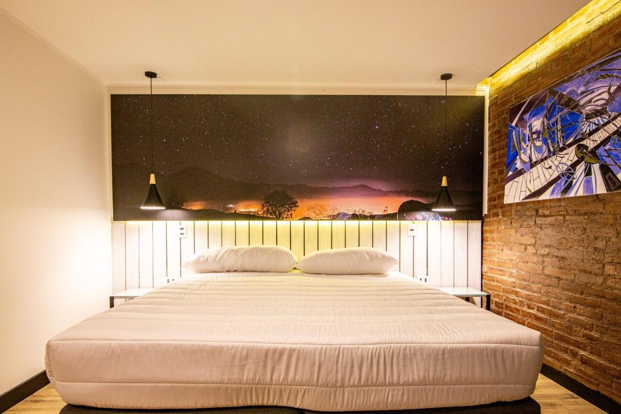 Hostal Boutique Black Cat Santiago Luaran gambar